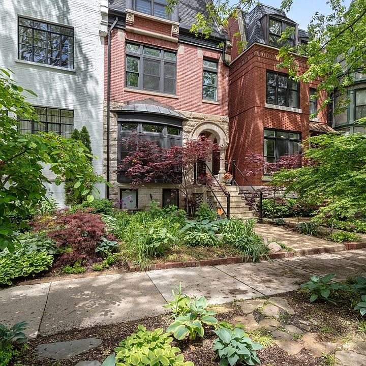 1st image of 1340 E Madison Park Ave