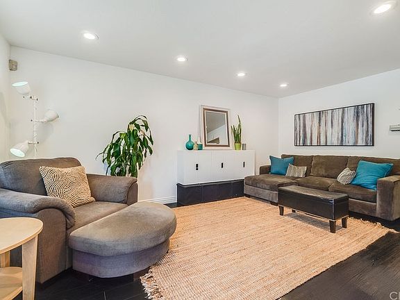 2nd image of 8628 3/4 Ramona St