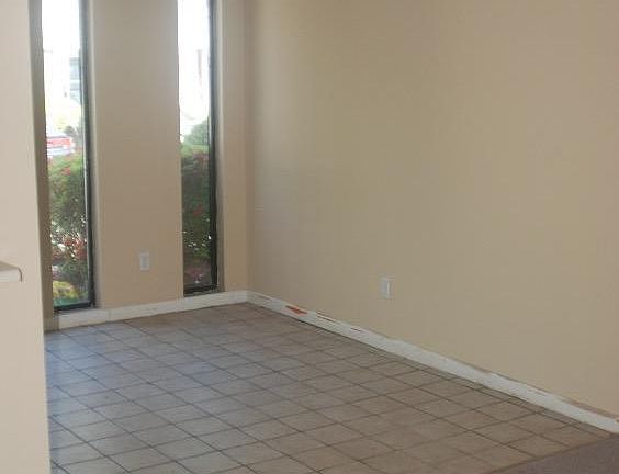 4th image of 1462 Tenbury Dr