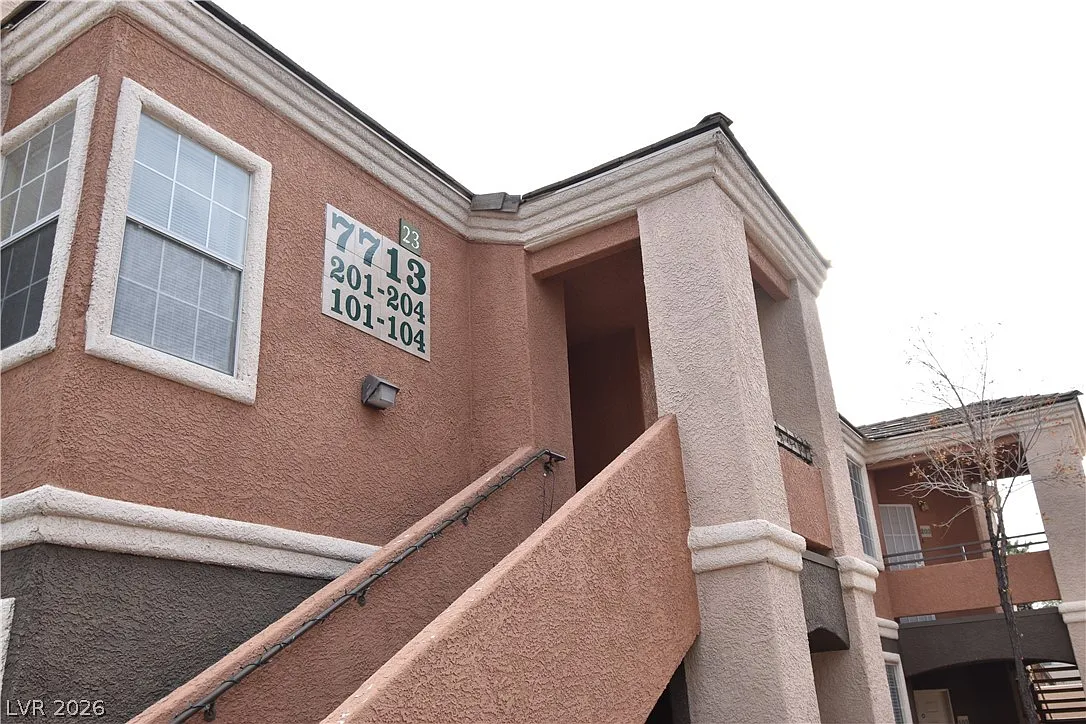 Building Photo - 7713 Himalayas Ave #104
