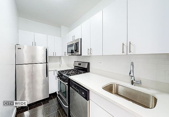 4th image of 96 5th Ave APT 4M