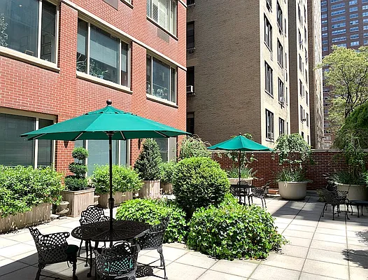Sold by Corcoran | media 7