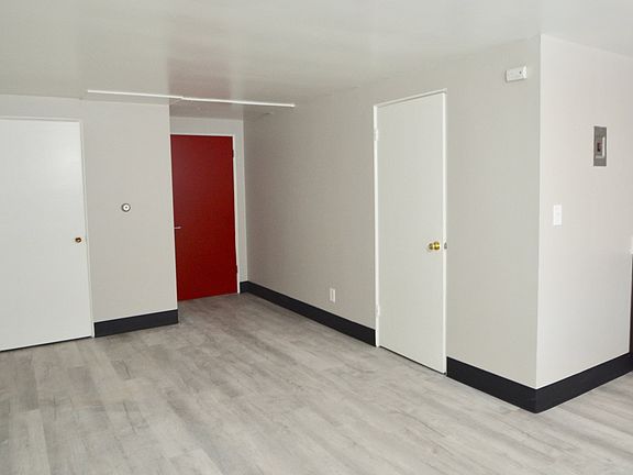 2nd image of 2475 S York St APT 104