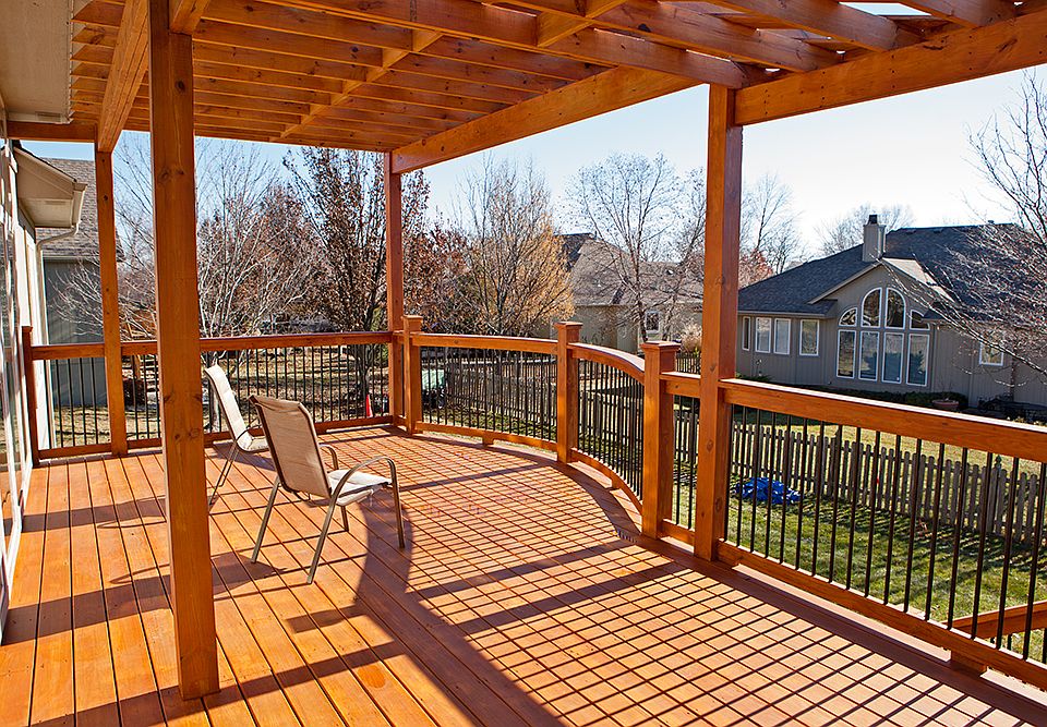 2nd image of 7625 W 148th Ter