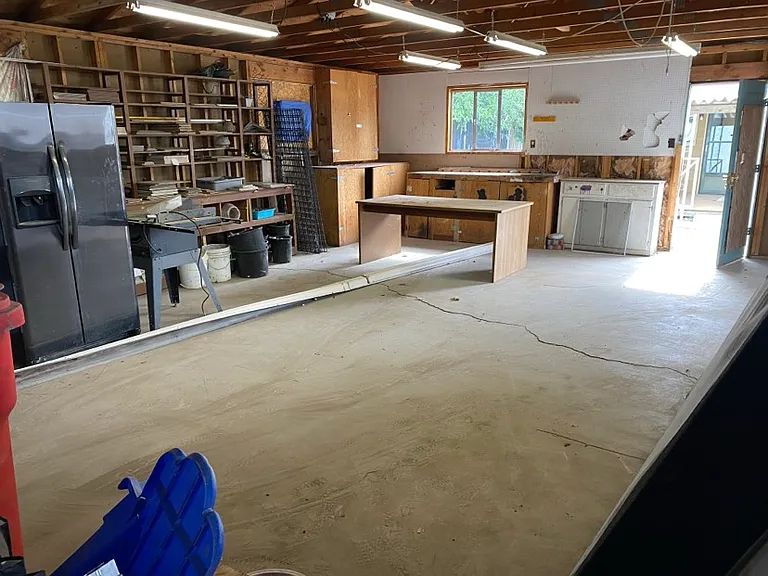 well lit 740 ssquare foot garage with 220VAC and automatic door opener available for an extra $150 per month
