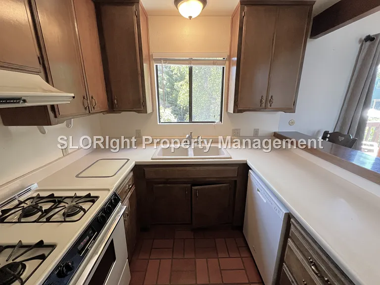 331 Henrietta Ave — Photo 8