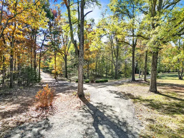 1932 Douglas Rd, Lancaster, SC 29720