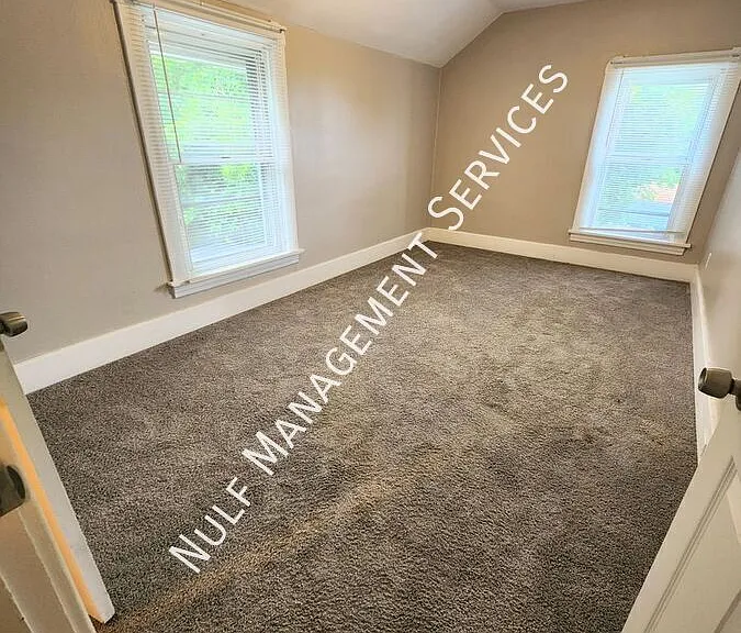 811 Sherman Ave #REAR — Photo 4