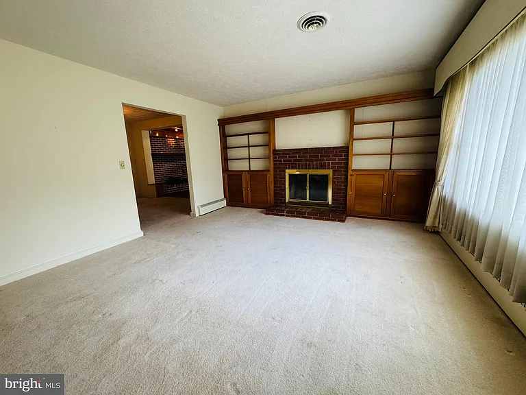 21500 Point Lookout Rd — Photo 13