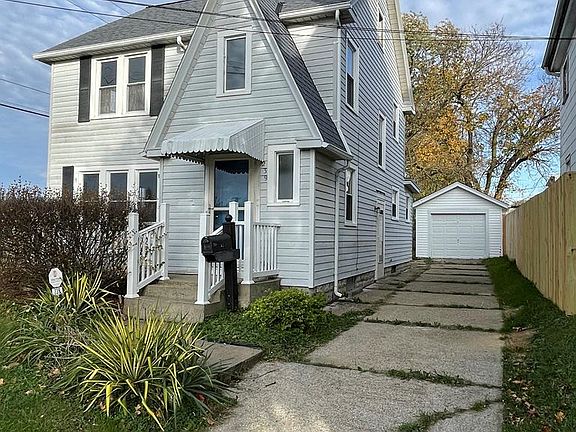 4th image of 239 Lexington Ave