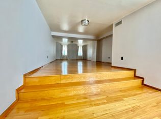 516 N 15th St FLOOR 3, Philadelphia, PA 19130