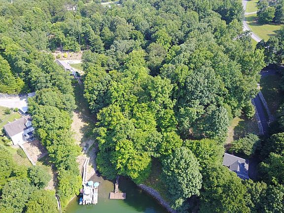 2nd image of 112 Waterwood Dr