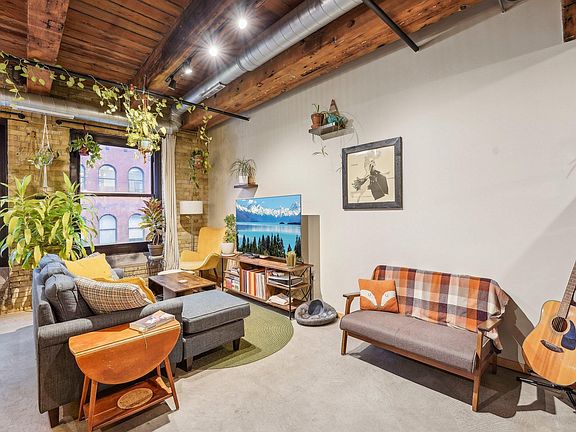 5th image of 406 Wacouta St Unit 308