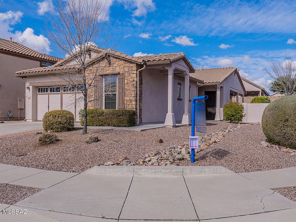 1st image of 1238 W Molinetto Dr