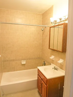 Rented by Bohemia Realty Group | media 16