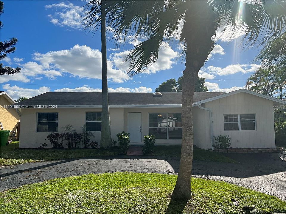 1st image of 11440 NW 39th Pl