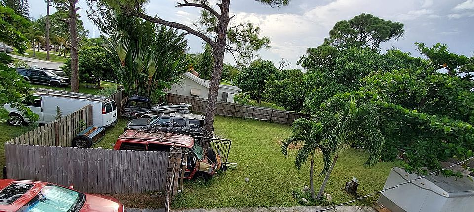 1st image of Anna Ln