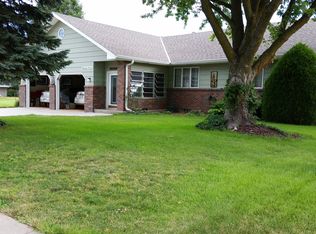 2414 Home St, Hastings, NE 68901