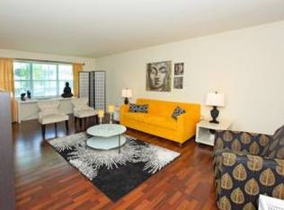 530 Kensington Rd APT 2, Lancaster, PA 17603