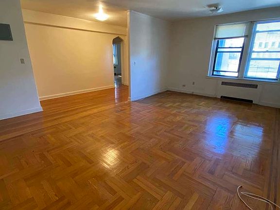 2nd image of 83-15 Lefferts Blvd #J3