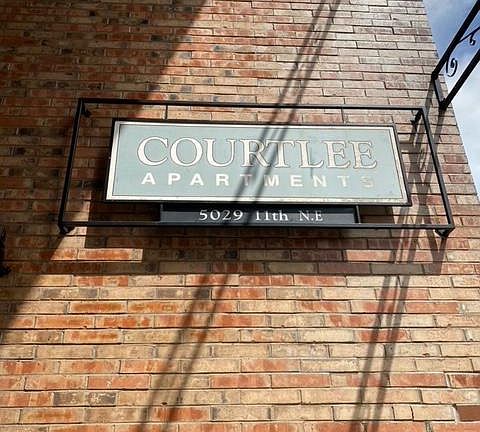2nd image of 5029 11th Ave NE APT 205