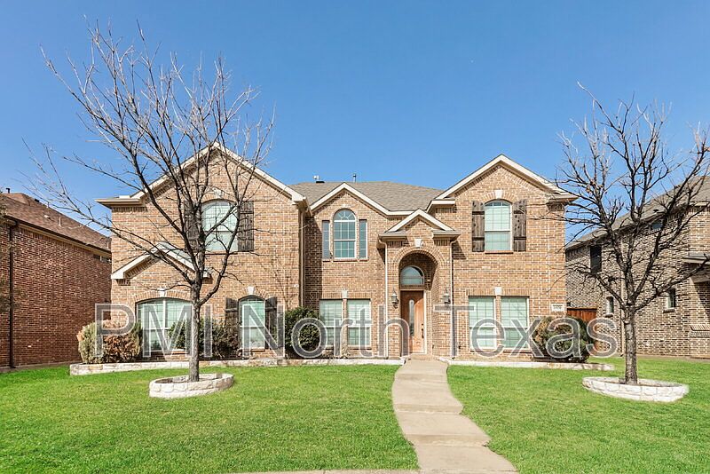 1st image of 3370 Whitney Dr