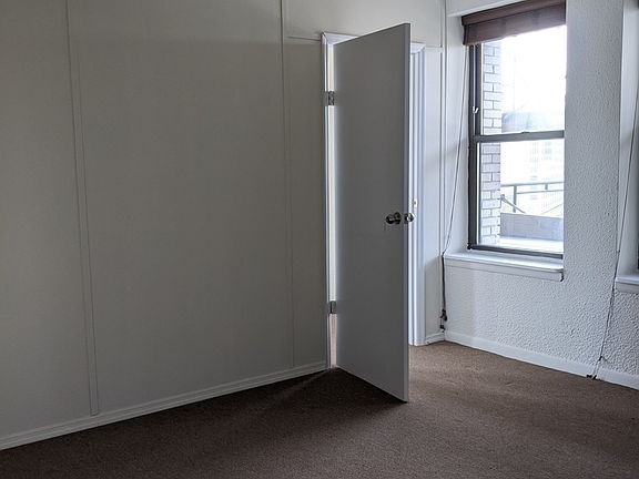 3rd image of 156 Bleecker St #9DW