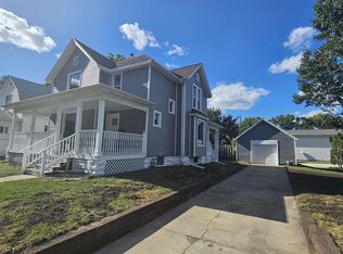 112 Summit Ave, Waterloo, IA 50701