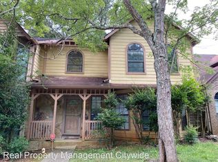 833 Heritage Oaks Dr, Stone Mountain, GA 30088