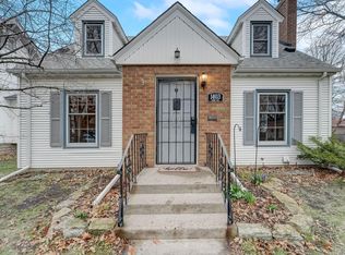 1403 James Ave, Saint Paul, MN 55105
