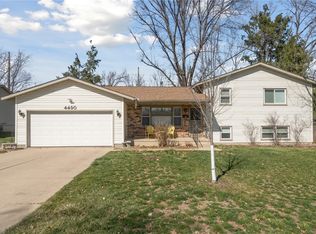 4490 Westover Rd SE, Cedar Rapids, IA 52403