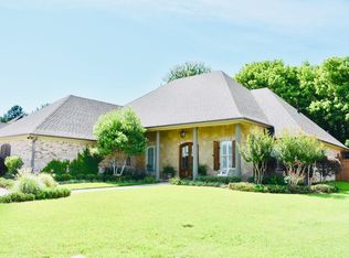 113 Meadow Pointe Cv, Brandon, MS 39042