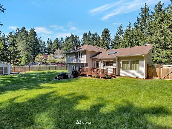 3rd image of 18111 SE 327th Pl