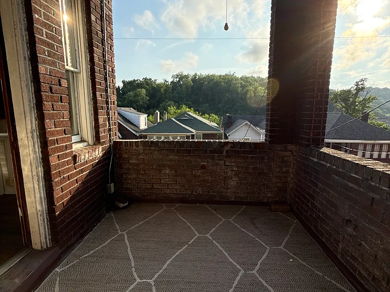 512 Halsey Ave #3 — Photo 10
