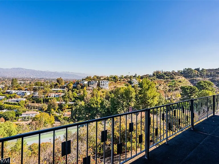 3844 Bobstone Dr — Photo 13