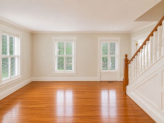 5th image of 335 N May St