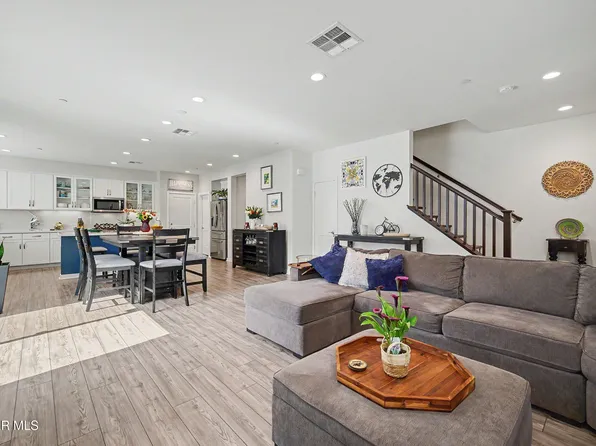 1830 Poppy Dr Unit 1, Simi Valley, CA 93065