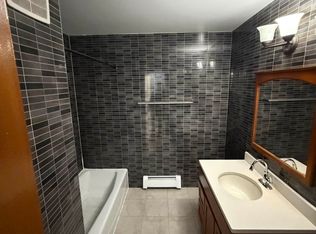 117-04 Curzon Rd #2, Richmond Hill, NY 11418