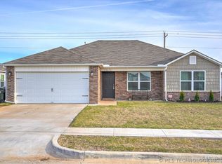 23671 E 113th St S, Broken Arrow, OK 74014