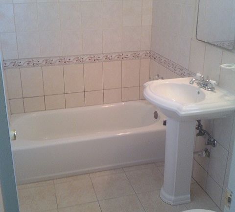 5th image of 526 S 1st Ave APT 12