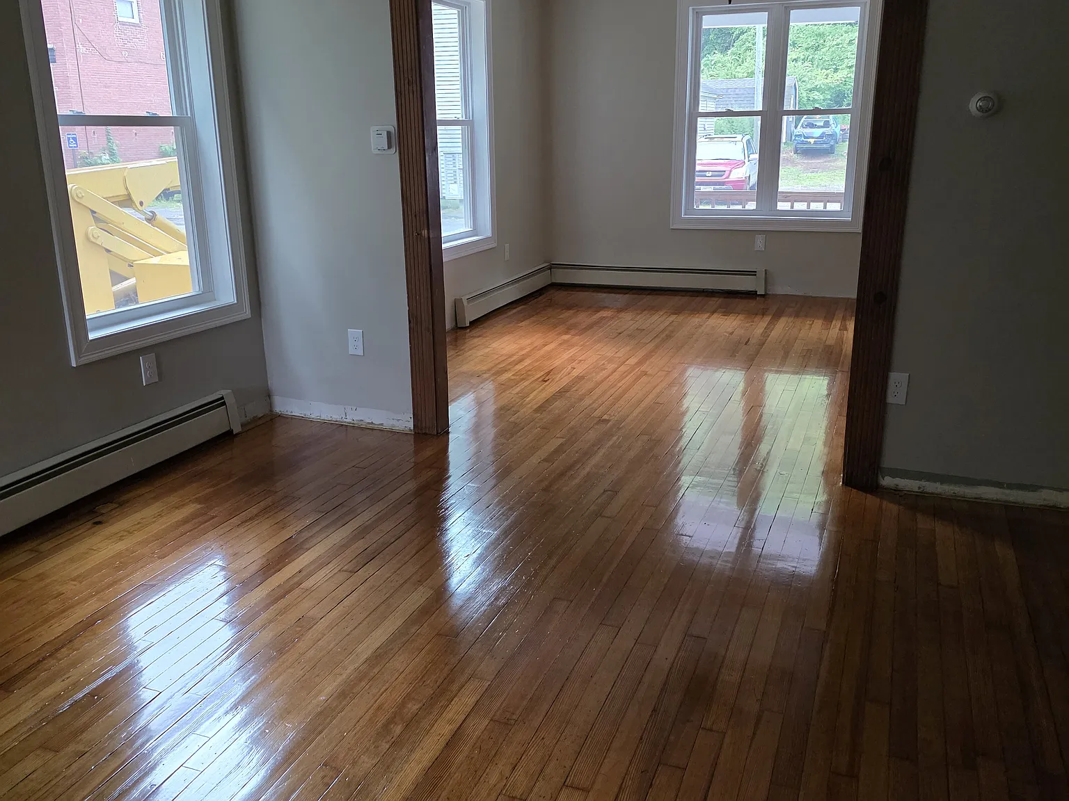 4 bed, 1800 sqft, $1,850 — Photo 3