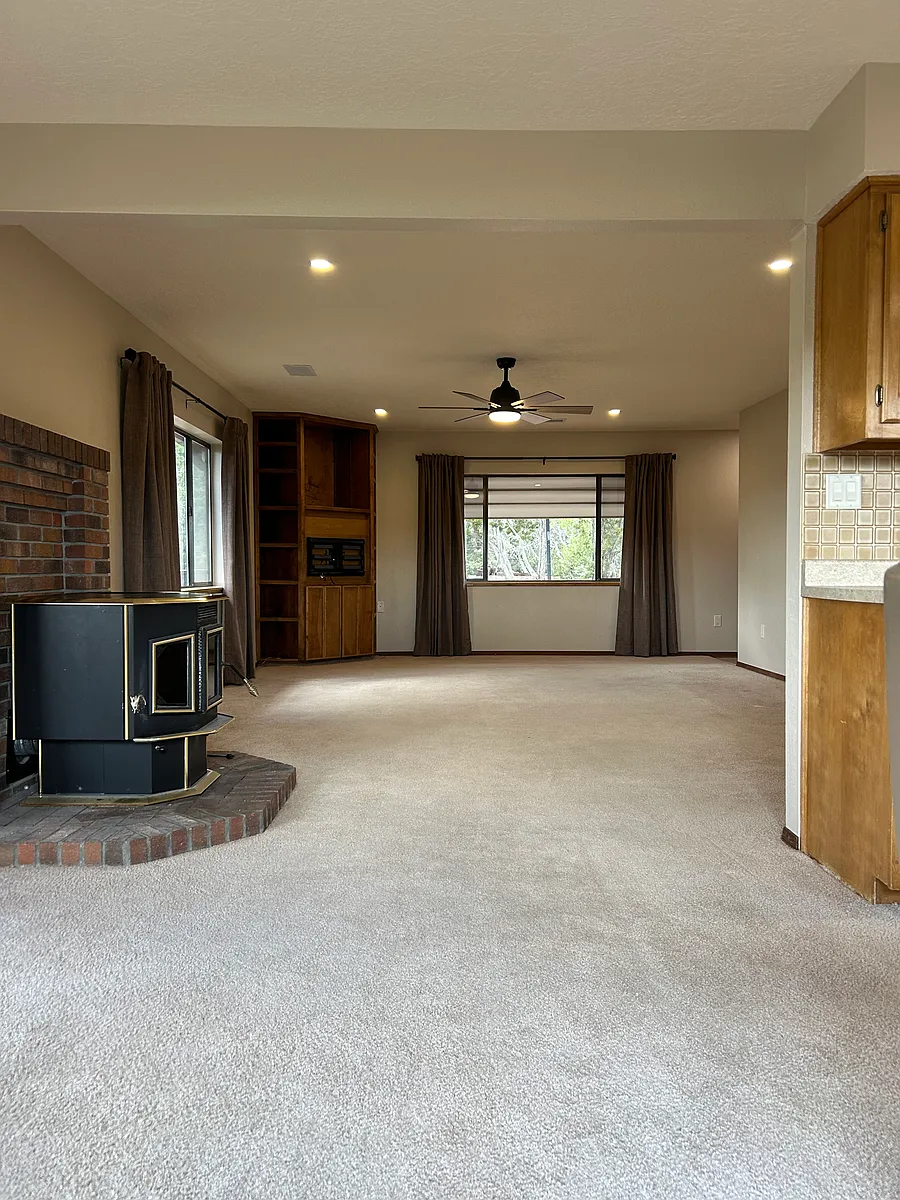 Building Photo - 7 Everest Ct