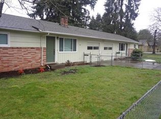 925 Hoover Ln, Eugene, OR 97404