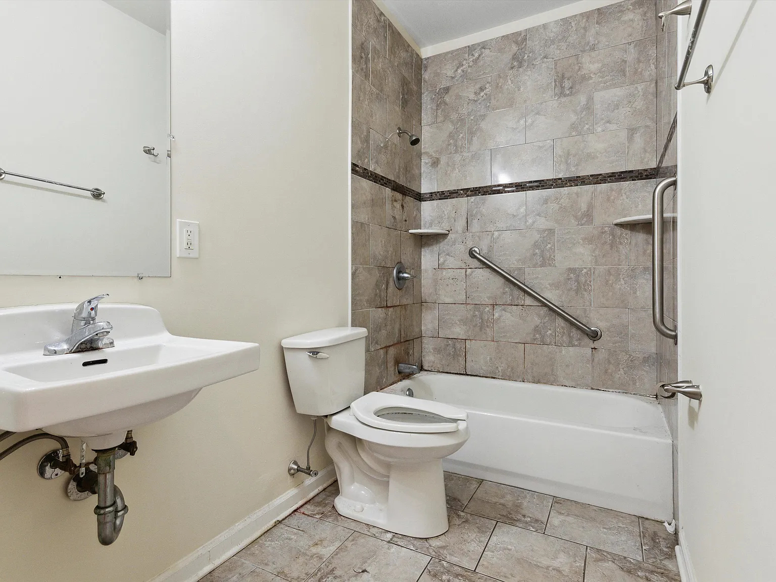 1519-21 N 16TH ST Unit A3 — Photo 2