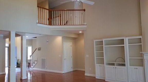 2nd image of 1829 Waters Edge Dr