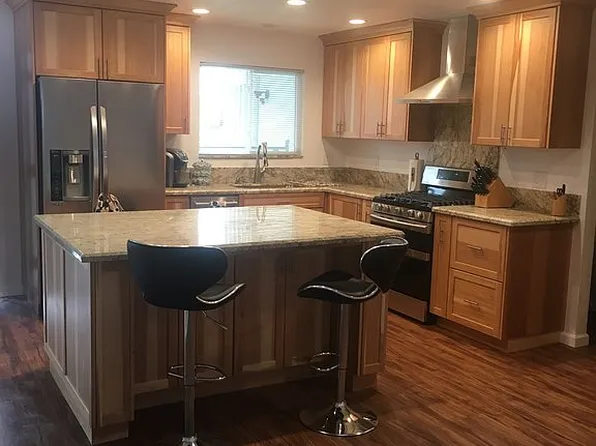 1822 Rainbow Ln, Modesto, CA 95351