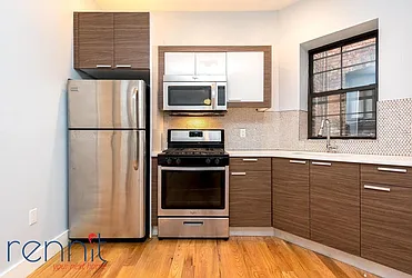 Rented by Rennit Inc.