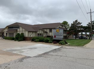 2701 W 6th St, Lawrence, KS 66049