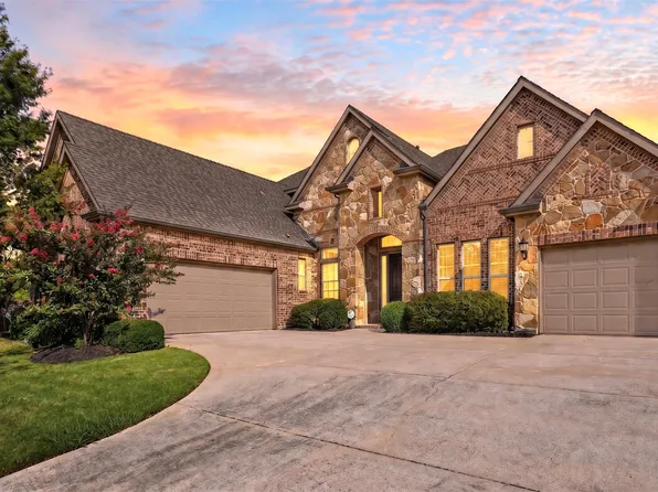 440 Garrison Cir, Lantana, TX 76226
