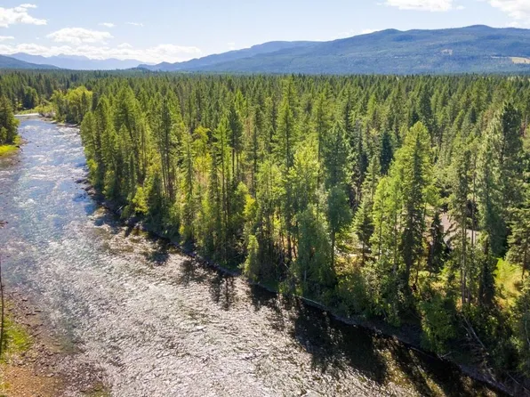 29545 Drifting Way, Bigfork, MT 59911